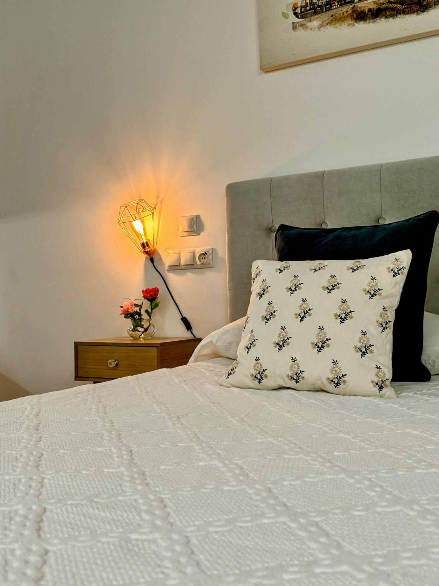 Loft Centre Santander Apartment Exterior foto